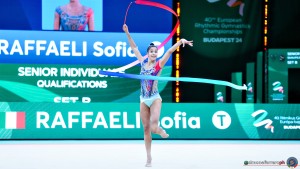 raffaeli sofia ita sfe05851 copia simone ferraro ph